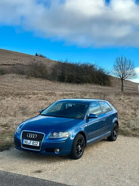 Gebraucht Audi A3 Attraction 109 PS (80 kW) 2007 Blau Kleinwagen