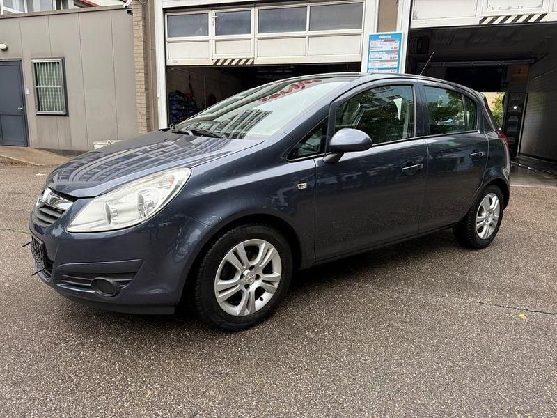 Grau Gebraucht 2008 Opel Corsa Edition Limousine | 2.750 € (Fairer Preis) - Bild 1/4