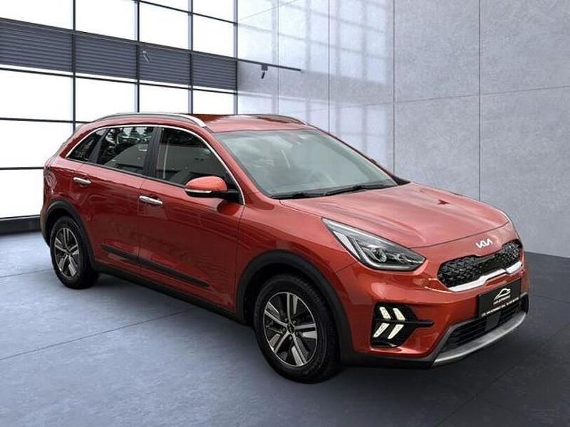 Gebraucht Kia Niro Vision 141 PS (103 kW) 2022 Orange SUV