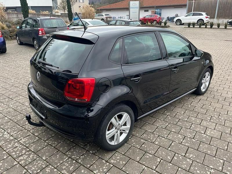 Second-hand VW Polo Match 60 CP (44 kW) 2012 Negru Hatchback