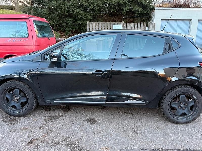 Gebraucht Renault Clio IV LIMITED 90 PS (66 kW) 2016 Schwarz Limousine