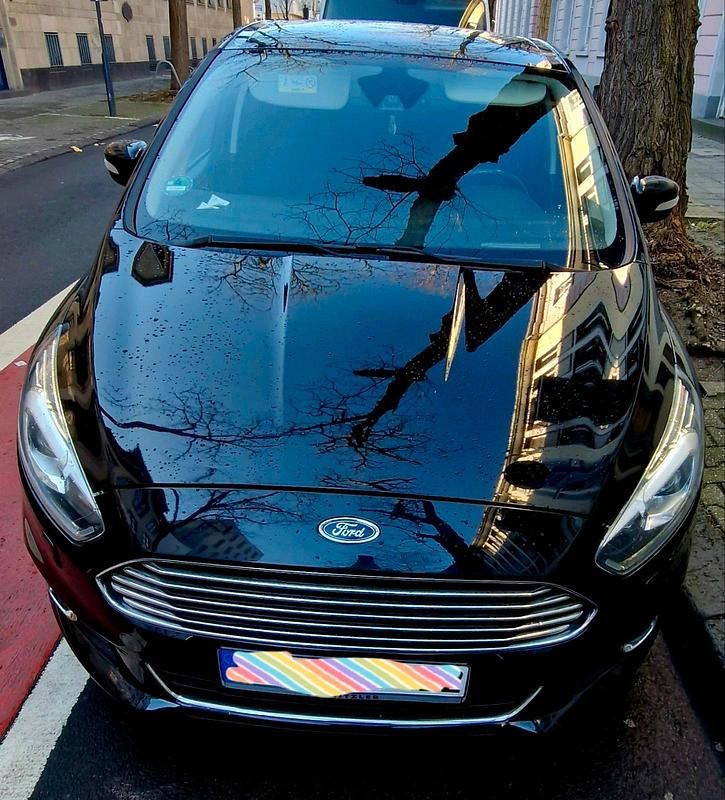 Gebraucht Ford S-MAX S 170 PS (125 kW) 2017 Schwarz Van / Kleinbus