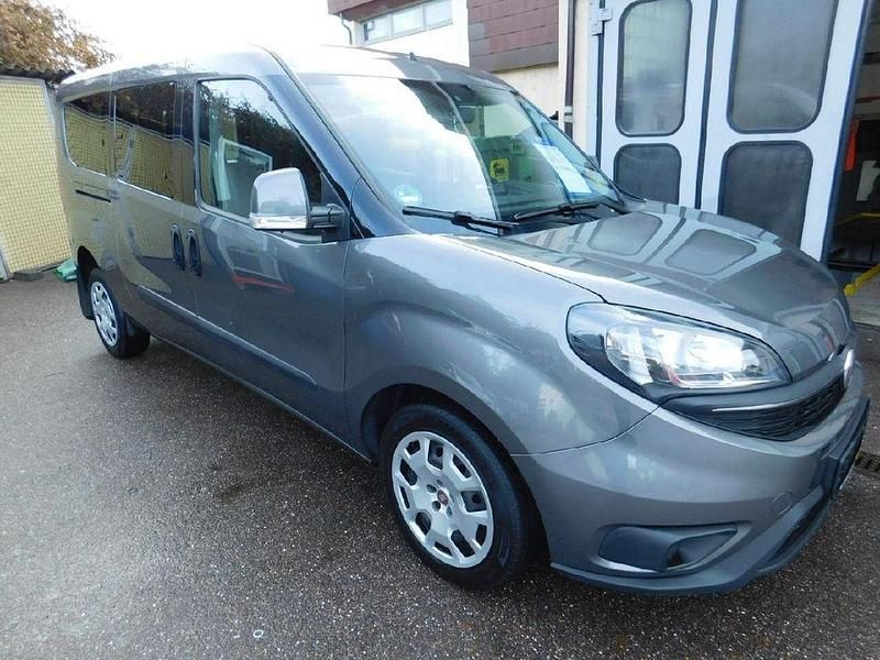 Gebraucht Fiat Doblò 101 PS (74 kW) 2022 Van / Kleinbus