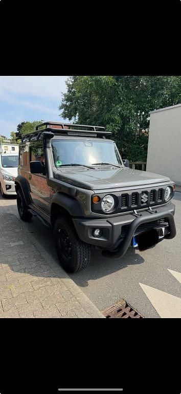 Gebraucht 2021 Suzuki Jimny SUV | 29.400 € (Fairer Preis) - Bild 1/4