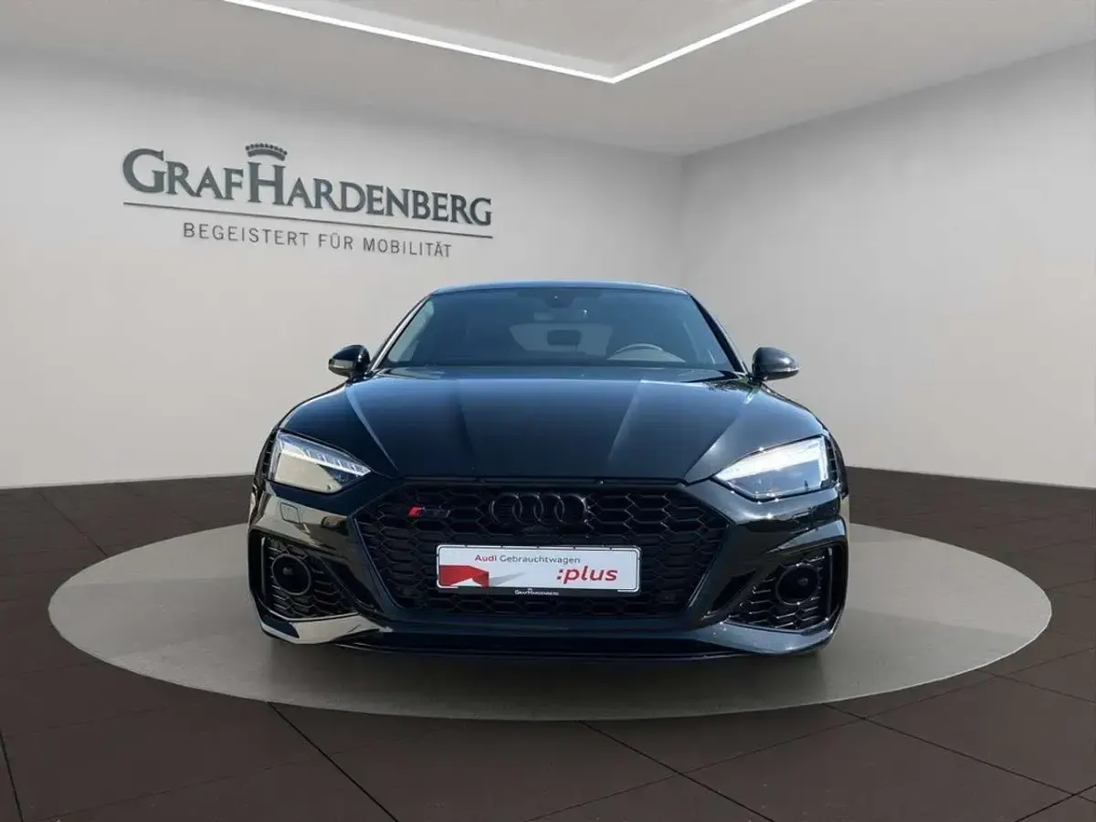 Gebraucht Audi RS5 Sportback Sport 450 PS (330 kW) 2024 Mythosschwarz metallic Limousine