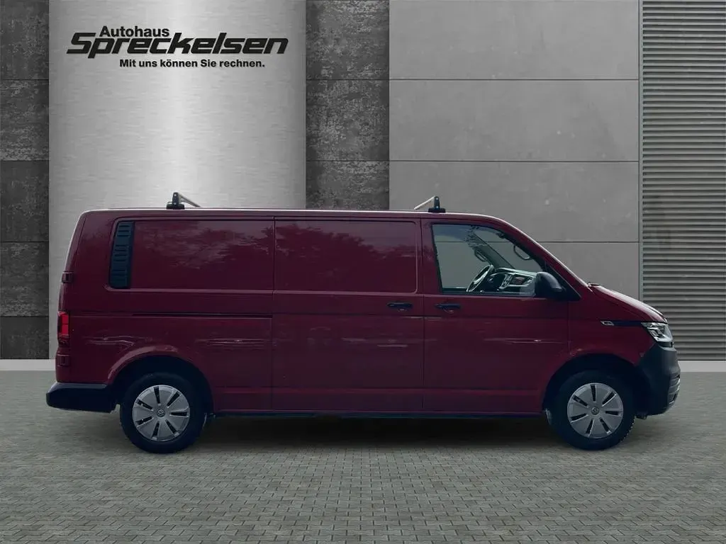 Gebraucht VW Transporter 110 PS (80 kW) 2022 Rot Van