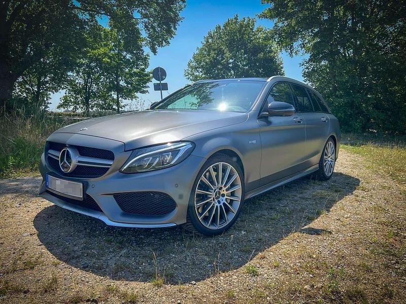 Gebraucht Mercedes C43 AMG AMG 367 PS (269 kW) 2017 Grau Kombi