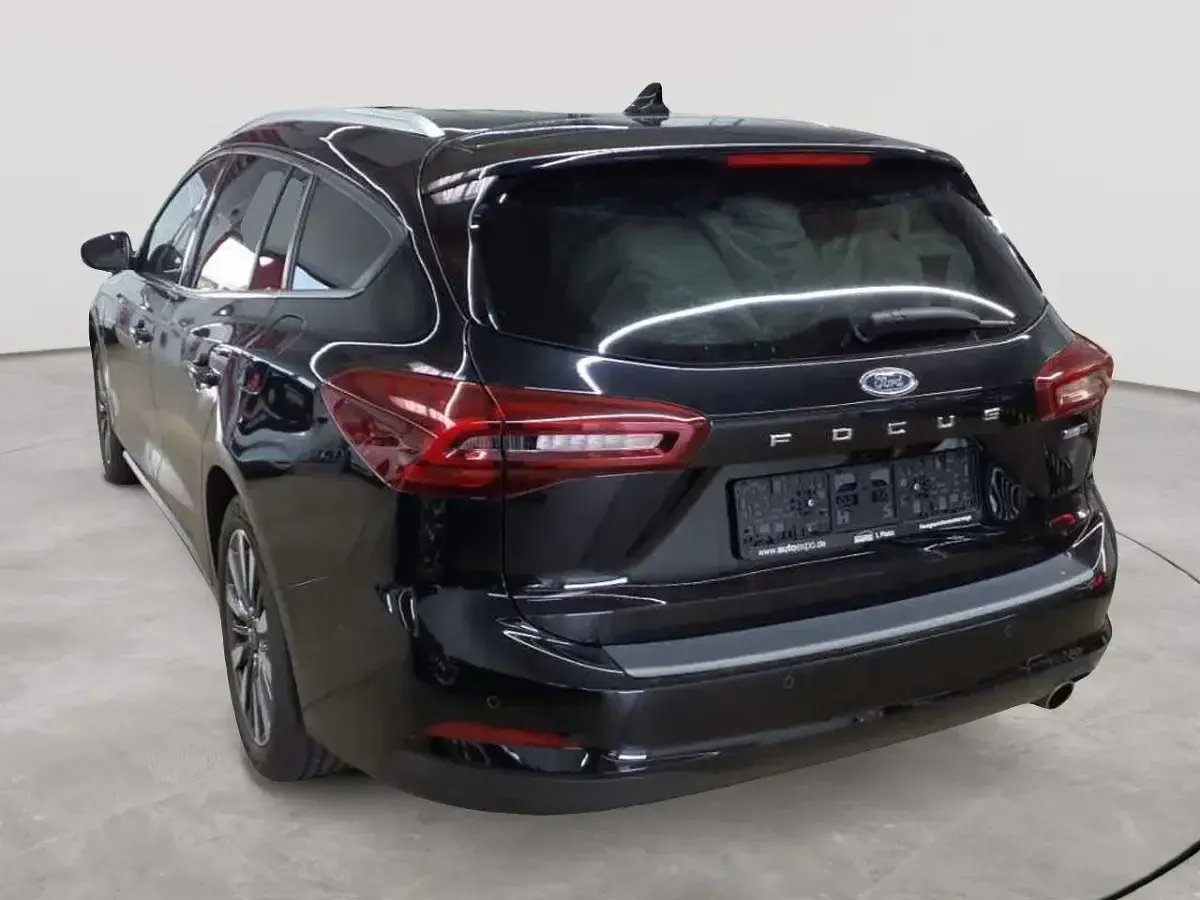 Gebraucht Ford Focus Titanium X 155 PS (114 kW) 2023 Schwarz Kombi