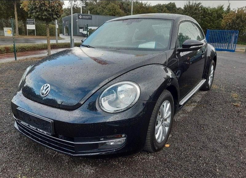 Usata VW Beetle Design 105 CV (77 kW) 2012 Nero Utilitaria