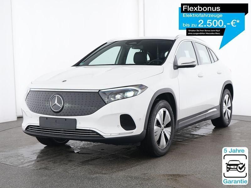Weiß Gebraucht 2024 Mercedes EQA350 Progressive SUV | 33.890 € (Fairer Preis) - Bild 1/4