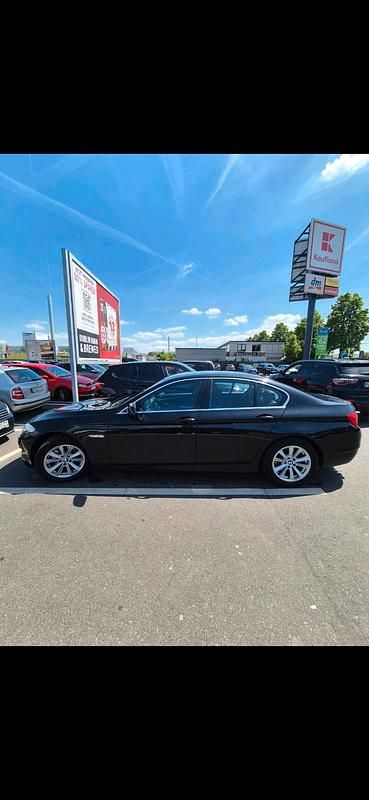 Gebraucht BMW 525 205 PS (150 kW) 2010 Schwarz Limousine