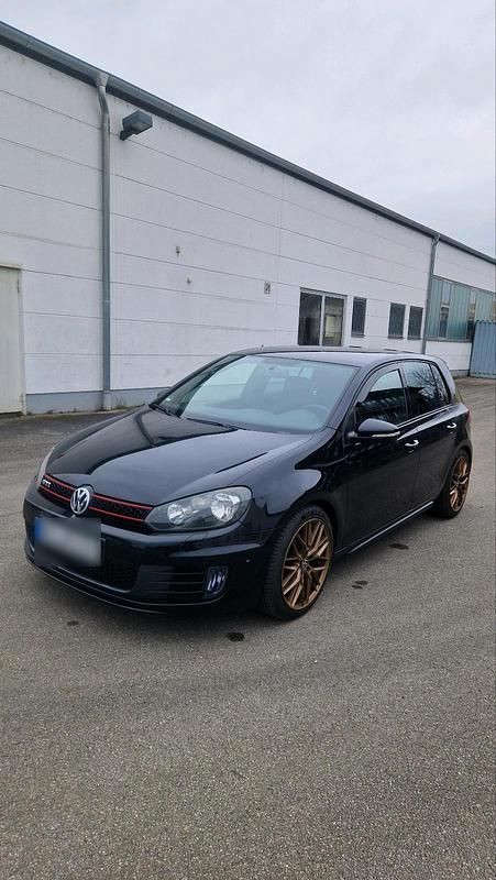 Gebraucht VW Golf VI GTI 211 PS (155 kW) 2010 Schwarz Kleinwagen