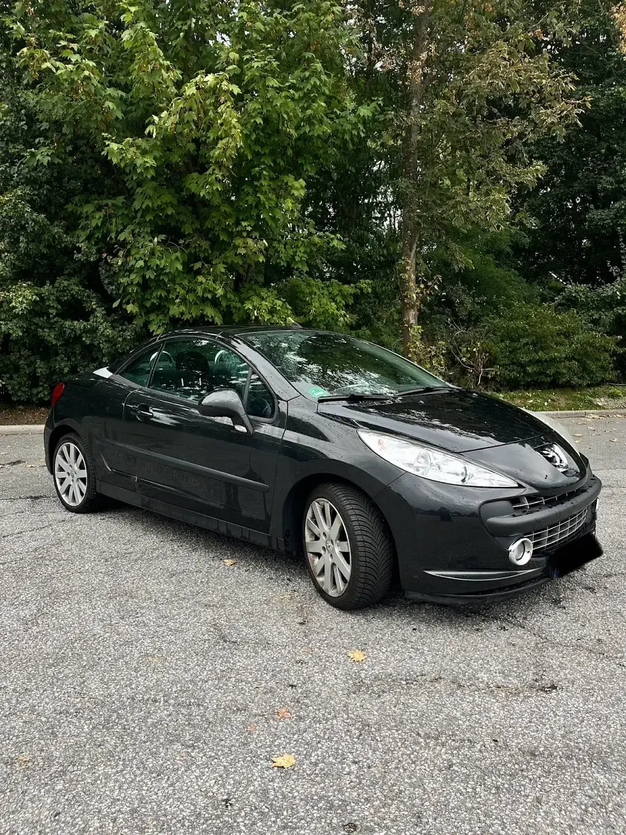 Gebraucht Peugeot 207 CC 150 PS (110 kW) 2007 Schwarz Cabrio
