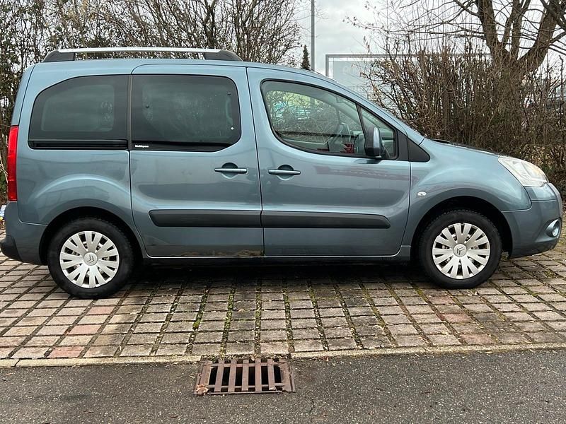 Gebraucht Citroën Berlingo 120 PS (88 kW) 2010 Grau Van / Kleinbus