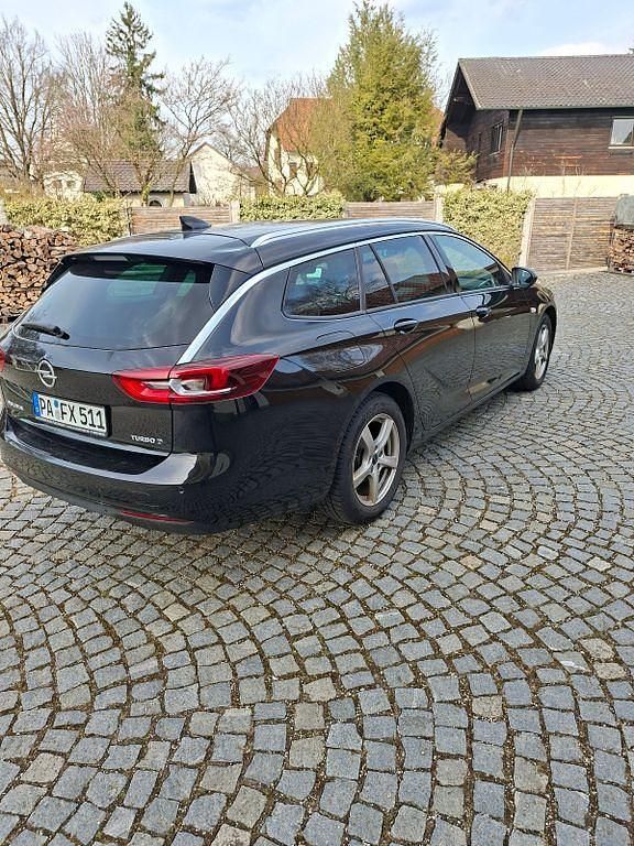 Gebraucht Opel Insignia Exklusiv 170 PS (125 kW) 2018 Schwarz Kombi