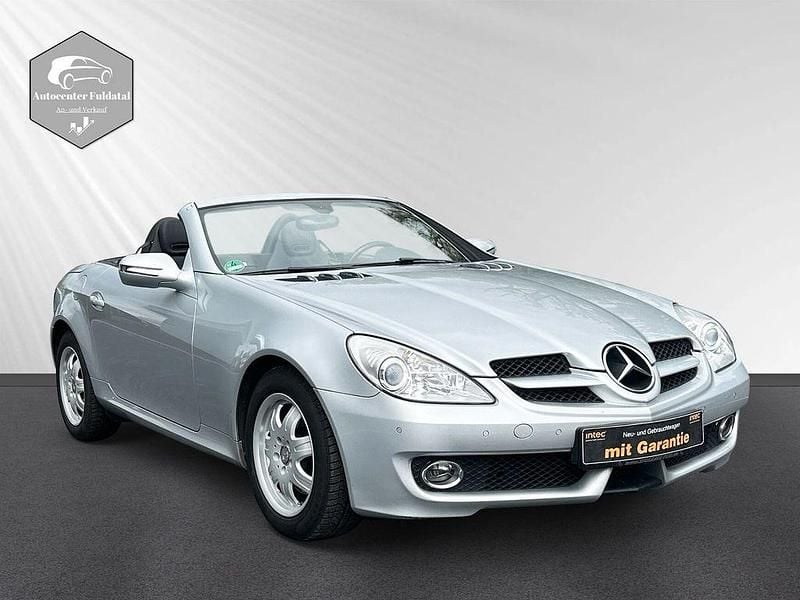 Silber Gebraucht 2009 Mercedes SLK200 Cabrio | 11.990 € (Fairer Preis) - Bild 1/4