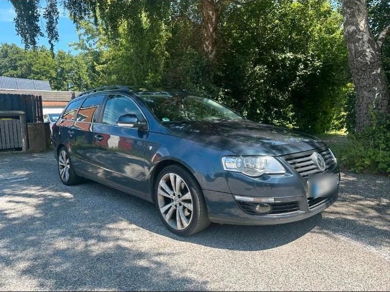 Blau Gebraucht 2007 VW Passat Individual Kombi | 2.390 € (Guter Preis) - Bild 1/4