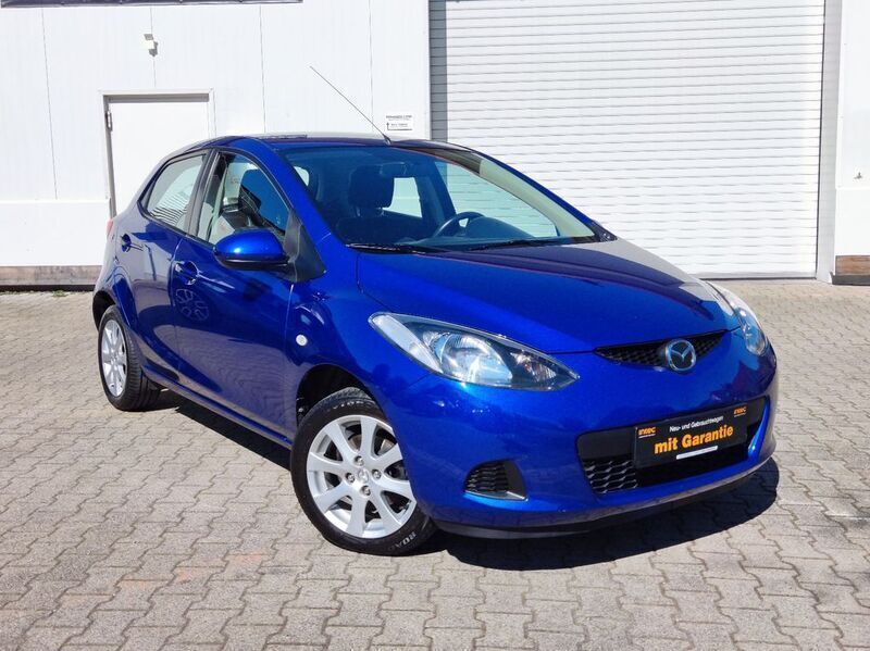 Blau Gebraucht 2008 Mazda 2 Independence Limousine | 4.399 € (Teuer) - Bild 1/4