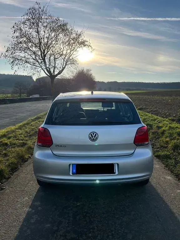 Brugt VW Polo Trendline 69 HK (50 kW) 2009 Sølv Hatchback