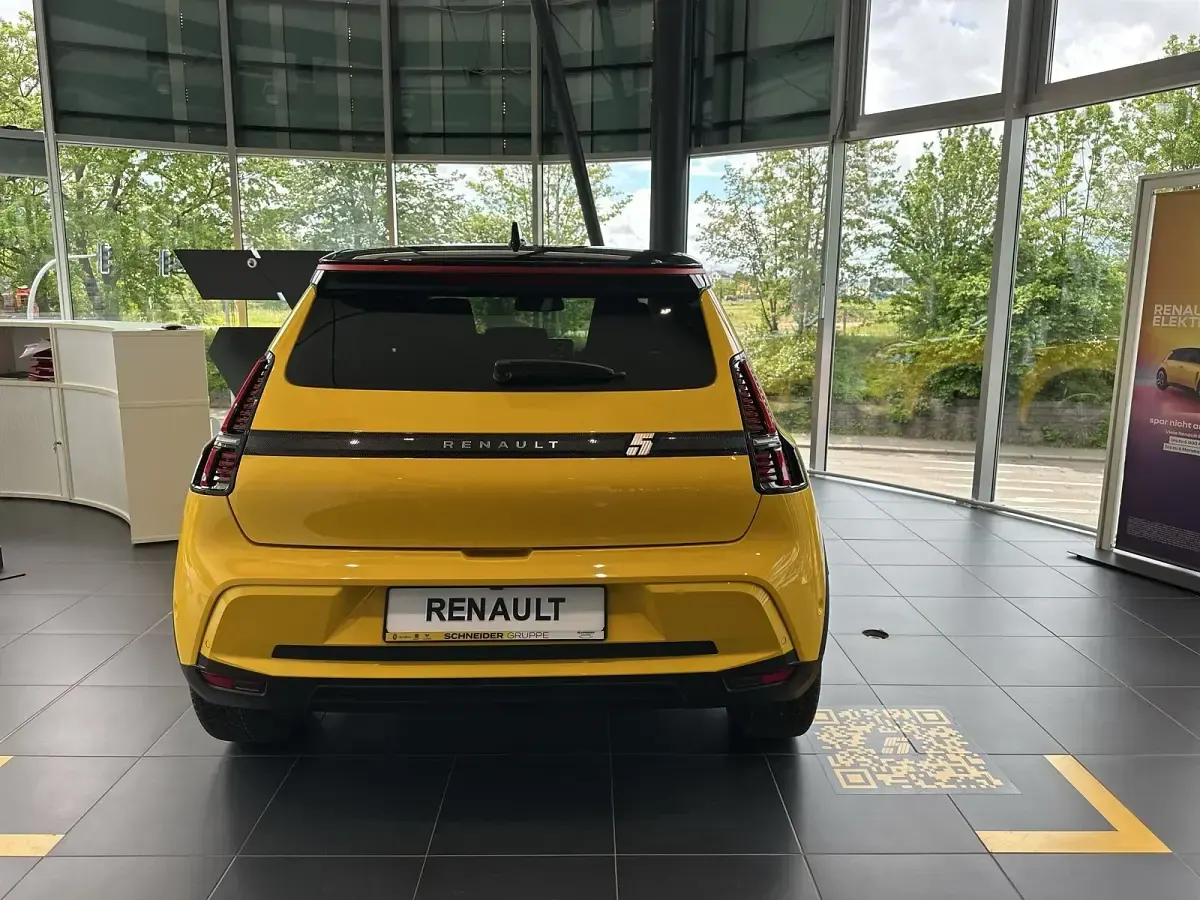 Neu Renault R5 Komfort 110 kW (150 PS) 2026 Gelb Kleinwagen