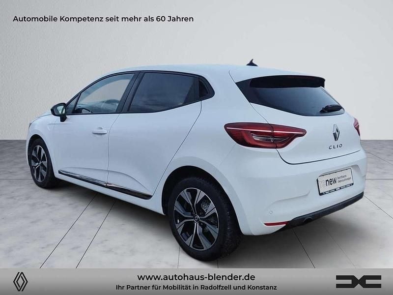 Gebraucht Renault Clio V Evolution 91 PS (66 kW) 2022 Arktisweiß Limousine