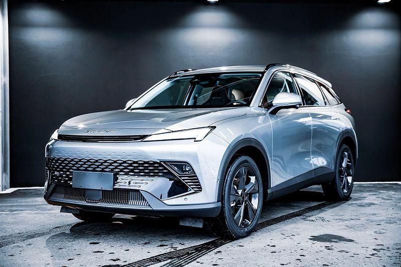 Gebraucht Baic X55 177 PS (130 kW) 2024 Silber SUV