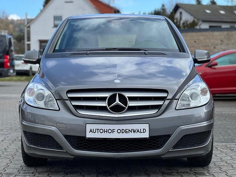 Gebraucht Mercedes B170 116 PS (85 kW) 2009 Grau Van / Kleinbus