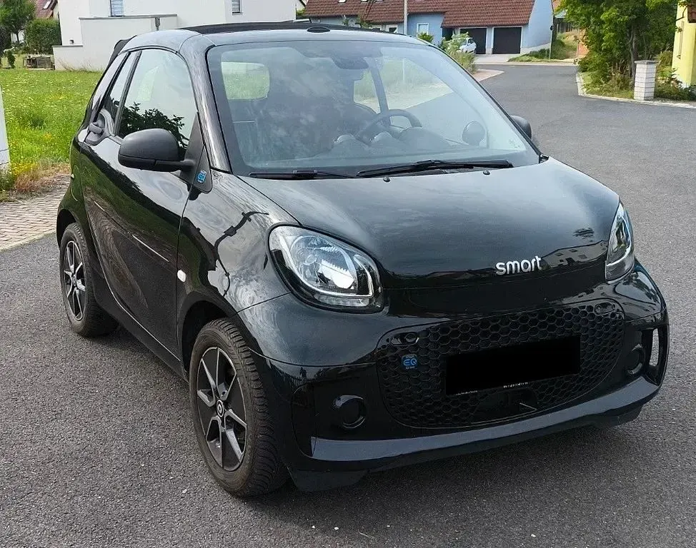 Gebraucht Smart ForTwo Electric Drive 60 kW (82 PS) 2022 Schwarz Cabrio