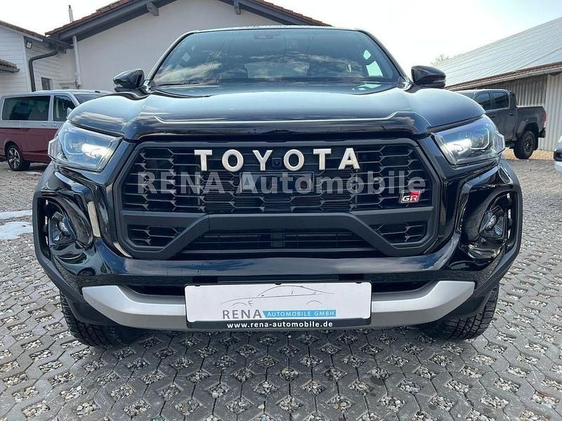 Gebraucht Toyota HiLux Sport 204 PS (150 kW) 2025 Schwarz Abholung