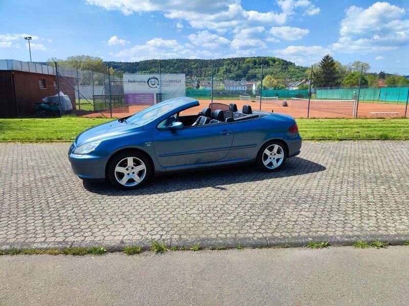 Blau Gebraucht 2004 Peugeot 307 CC Cabrio | 1.500 € (Guter Preis) - Bild 1/4