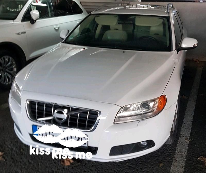 Gebraucht Volvo V70 109 PS (80 kW) 2010 Weiß Kombi