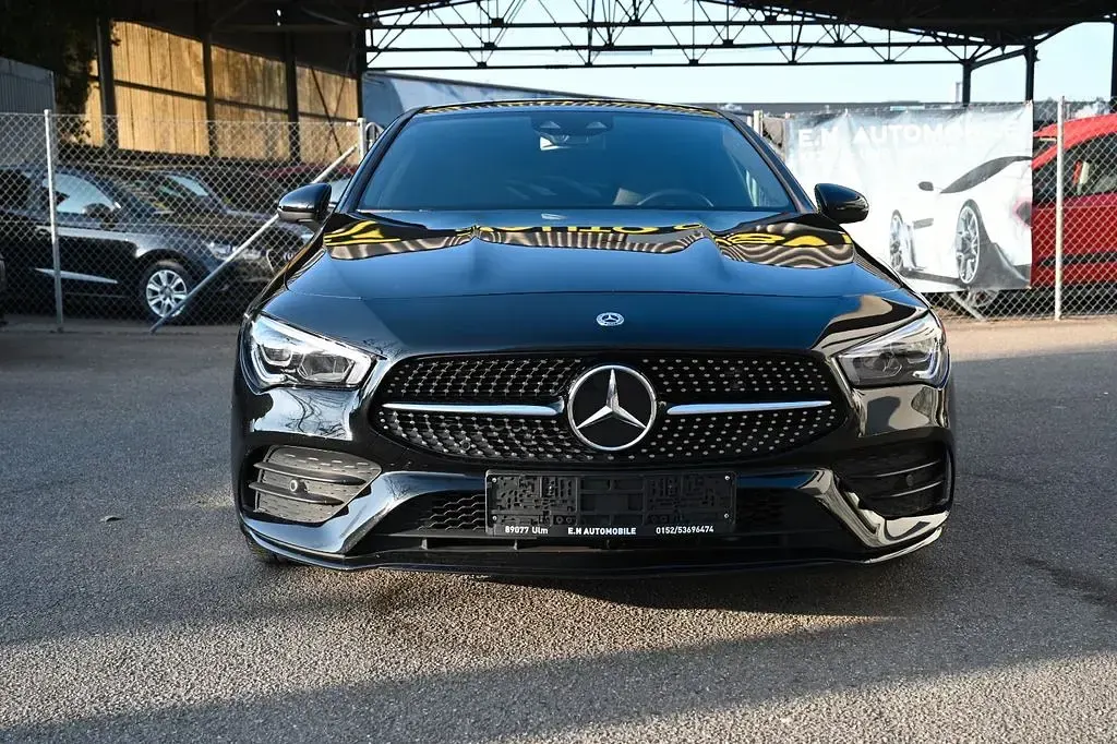 Gebraucht Mercedes CLA220 AMG line 190 PS (139 kW) 2019 Schwarz Limousine