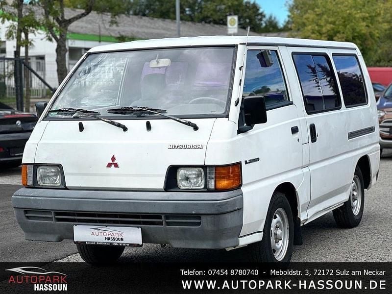 Weiß Gebraucht 1990 Mitsubishi L300 Van / Kleinbus | 3.999 € - Bild 1/4