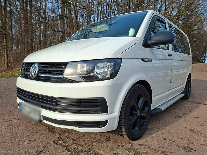 Usado VW Multivan 150 HP (110 kW) 2018 Branco Monovolume