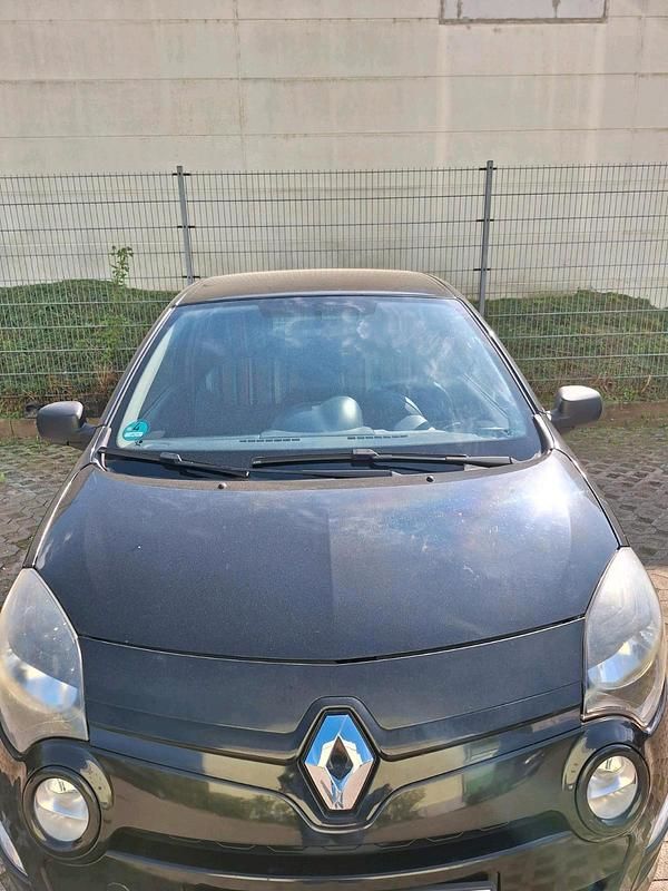 Second-hand Renault Twingo 75 CP (55 kW) 2012 Negru Hatchback