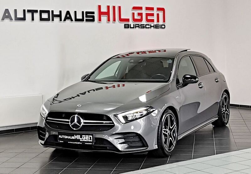 Mountaingrau met. Gebraucht 2019 Mercedes A35 AMG AMG Limousine | 30.950 € (Fairer Preis) - Bild 1/4