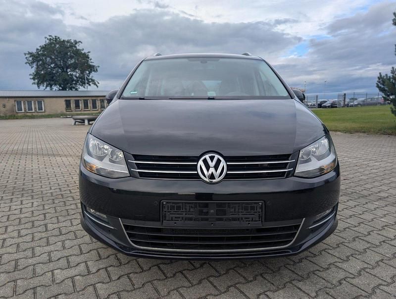 Gebraucht VW Sharan 140 PS (102 kW) 2011 Schwarz Van / Kleinbus