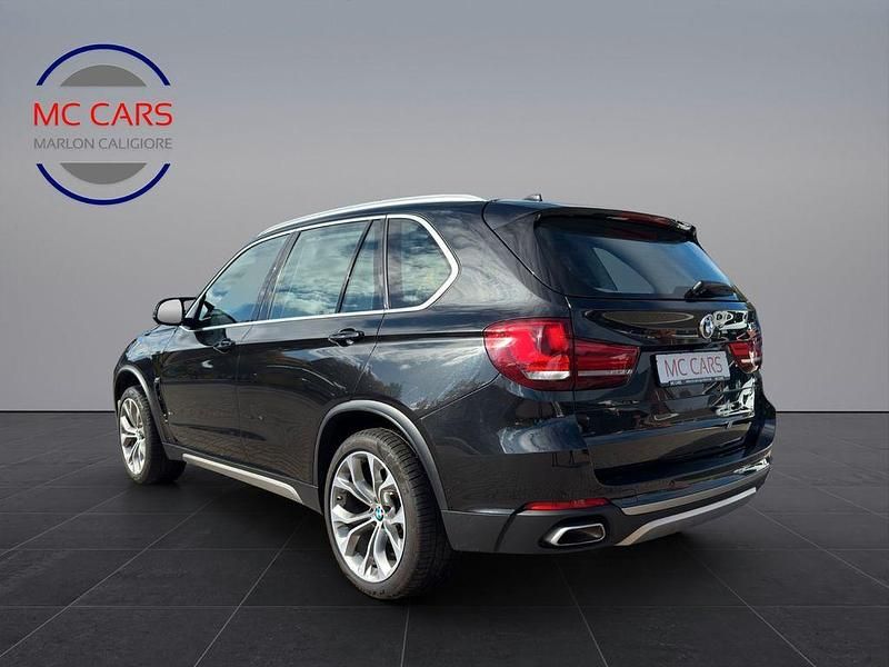 Second-hand BMW X5 313 CP (230 kW) 2016 Negru SUV