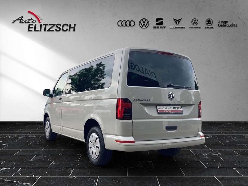 Gebraucht VW Caravelle 150 PS (110 kW) 2024 Ascotgrau Van / Kleinbus