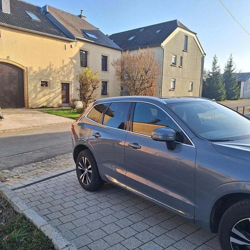 Gebraucht Volvo XC60 197 PS (144 kW) 2021 Blau SUV