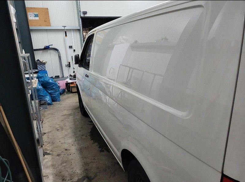 Usata VW Transporter 86 CV (63 kW) 2003 Bianco Furgone