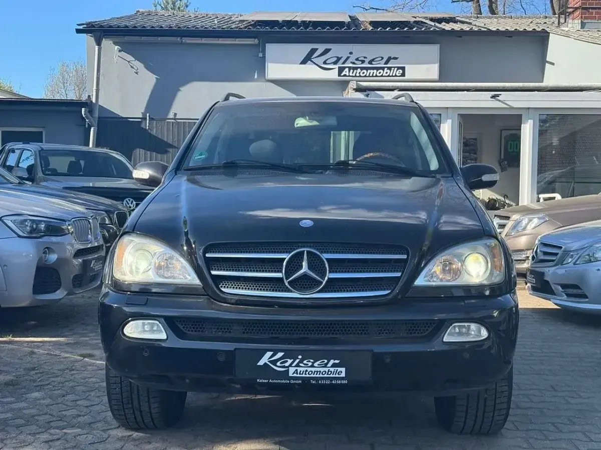 Gebraucht Mercedes ML500 292 PS (214 kW) 2005 Schwarz SUV