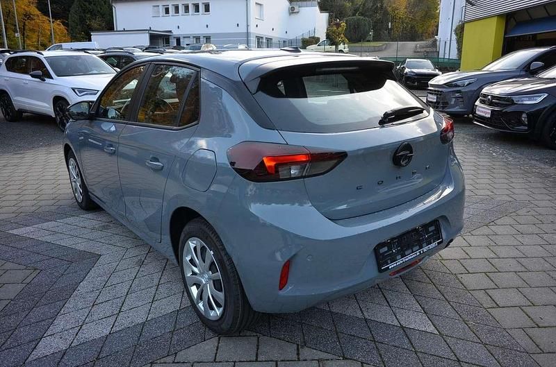 Neu Opel Corsa 101 PS (74 kW) 2025 Grafik grey Limousine