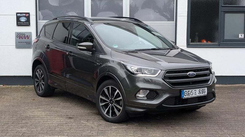 Grau Gebraucht 2019 Ford Kuga ST-Line SUV | 16.999 € (Fairer Preis) - Bild 1/4