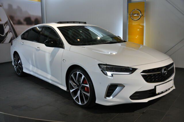 Gebraucht Opel Insignia 230 PS (169 kW) 2021 Weiß Limousine