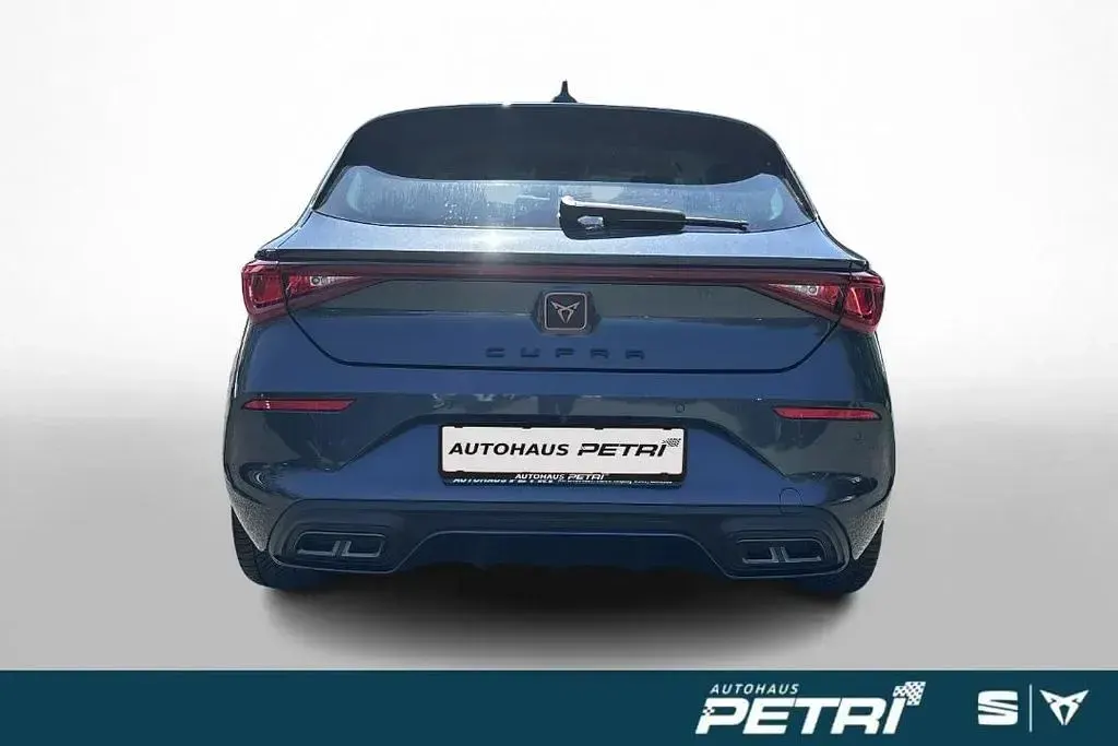 Gebraucht Cupra Leon 150 PS (110 kW) 2023 Grau Limousine