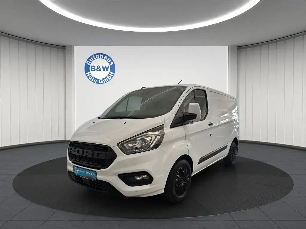 Gebraucht Ford Transit Custom Trend 131 PS (96 kW) 2020 Frostweiß Van / Kleinbus