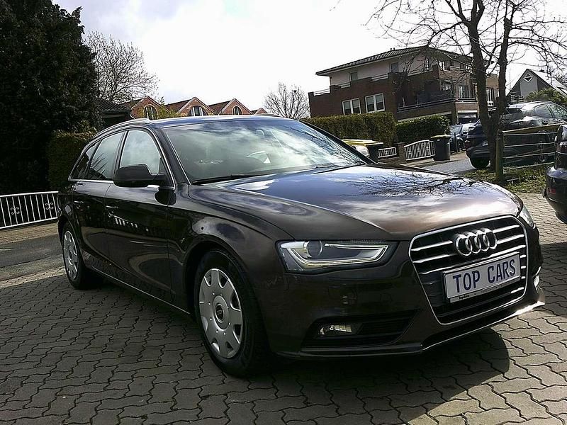 Gebraucht Audi A4 Ambition 170 PS (125 kW) 2013 Teakbraun metallic Kombi