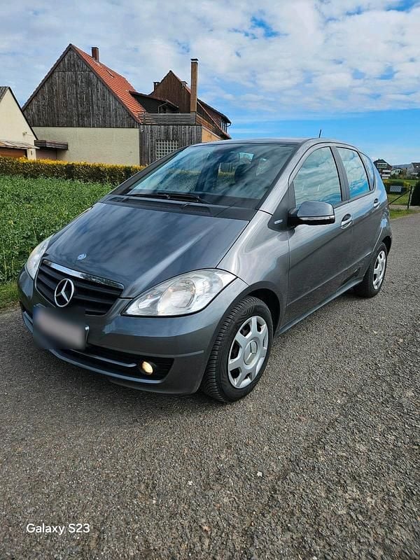 Gebraucht Mercedes A160 95 PS (69 kW) 2009 Silber Kleinwagen