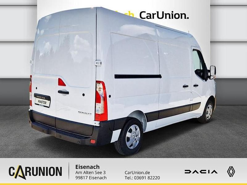 Gebraucht Renault Master Komfort 150 PS (110 kW) 2024 Mineralweiß Van